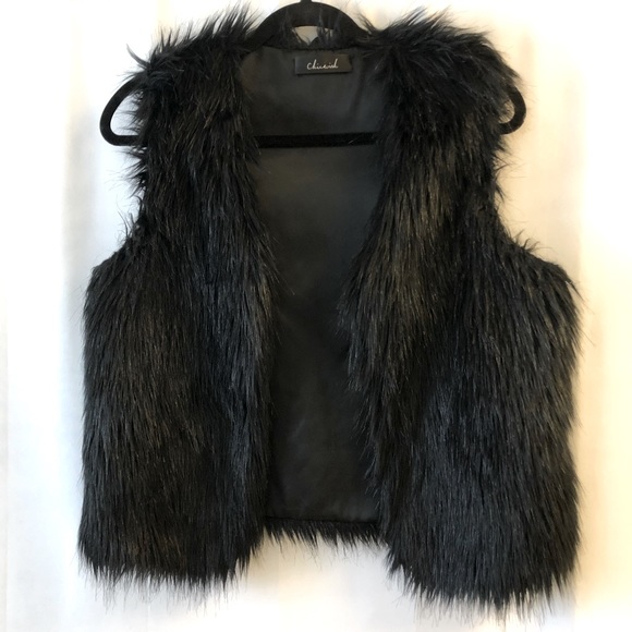 ChicWish Faux Fur Black vest Sz S - Picture 2 of 5